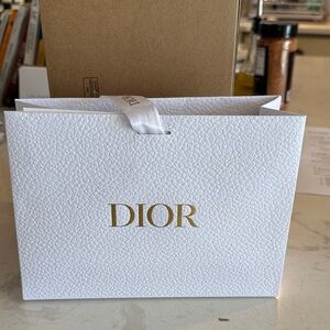 Dior Jewelry Shopping Bag Elegant White and Gold Ribbon